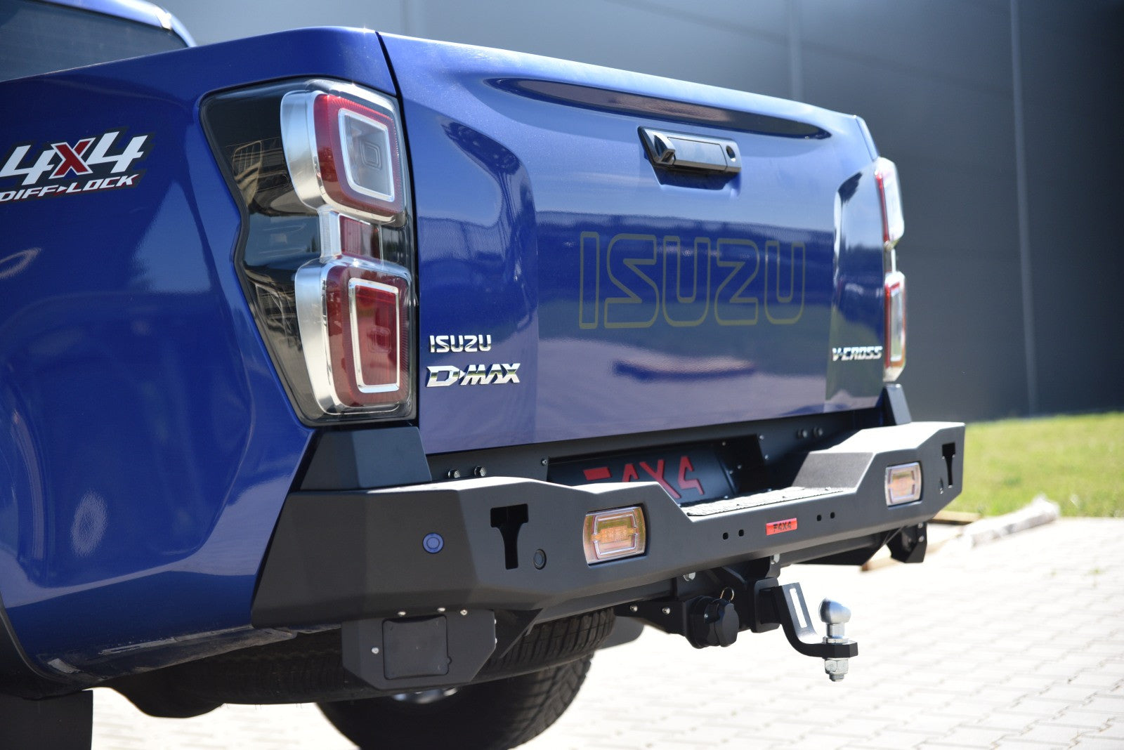 Tagastange LED-tuledega Isuzu D-MAX 2020-2024 - Image 2