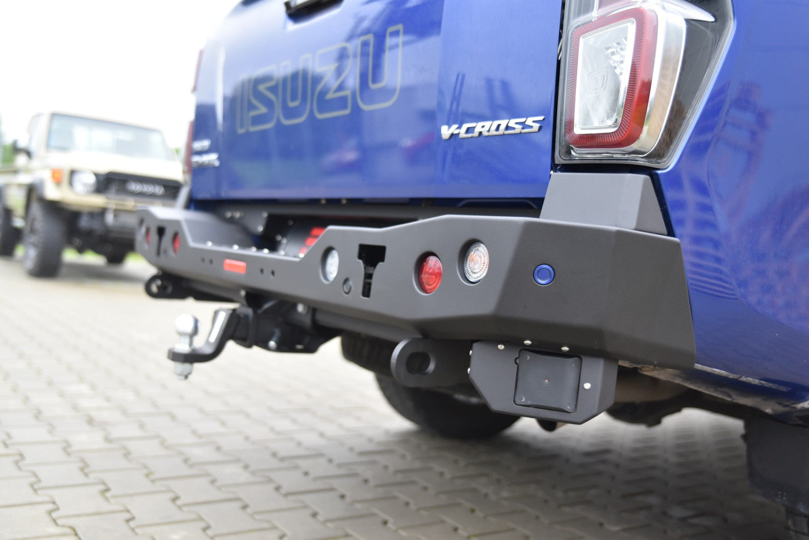 Tagastange standardversioon Isuzu D-MAX 2020-2024 - Image 5