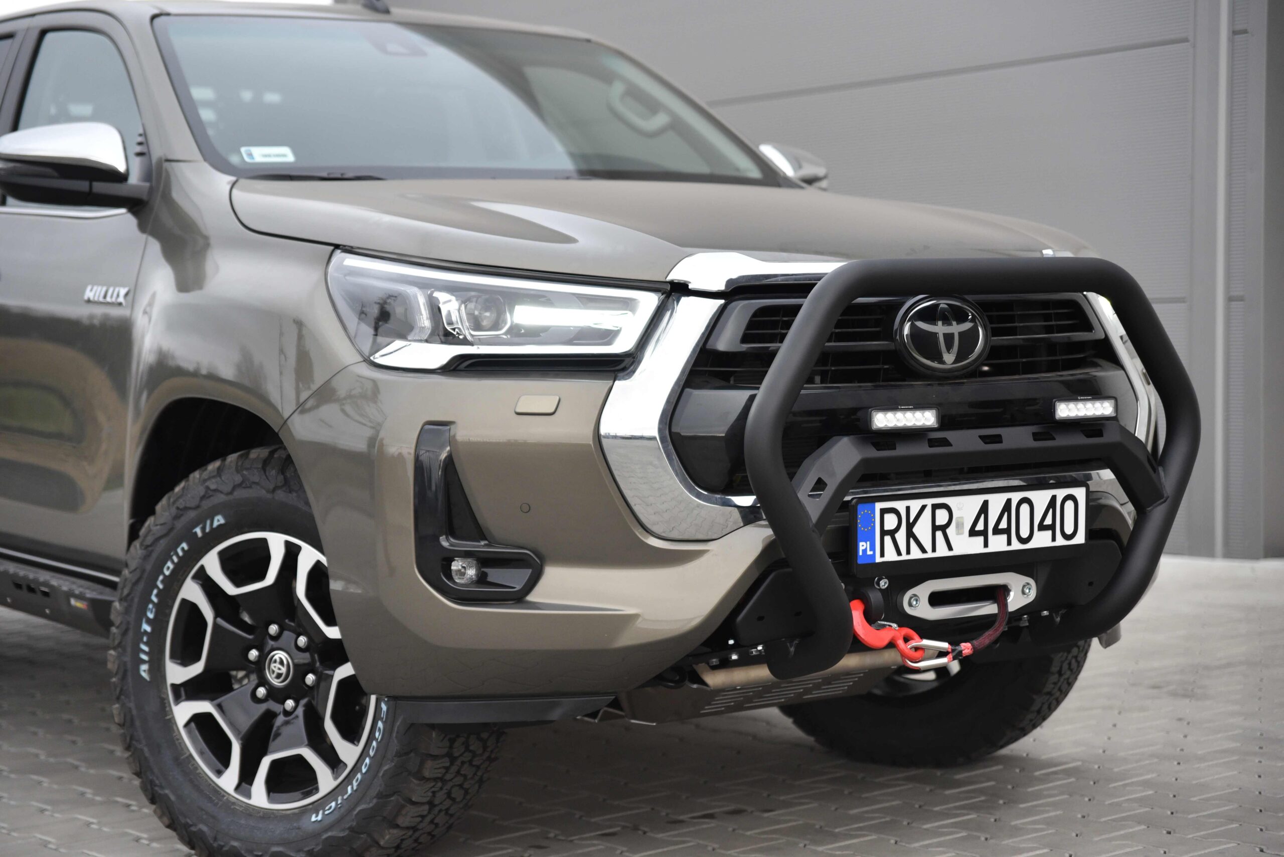 Kaitseraud esistangele Slim ZHX Toyota Hilux Revo 2020-2024 - Image 3