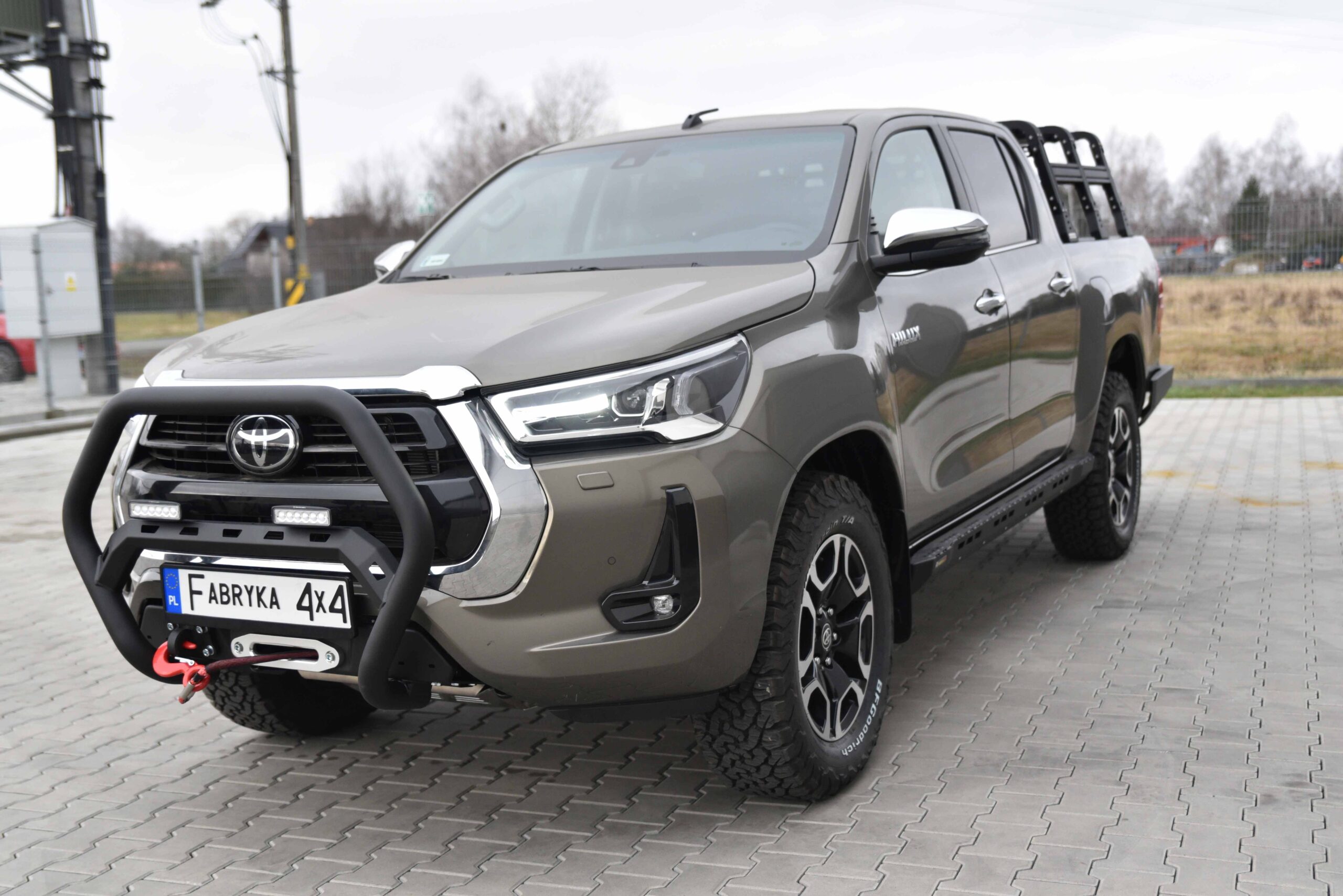 Kaitseraud esistangele Slim ZHX Toyota Hilux Revo 2020-2024 - Image 9