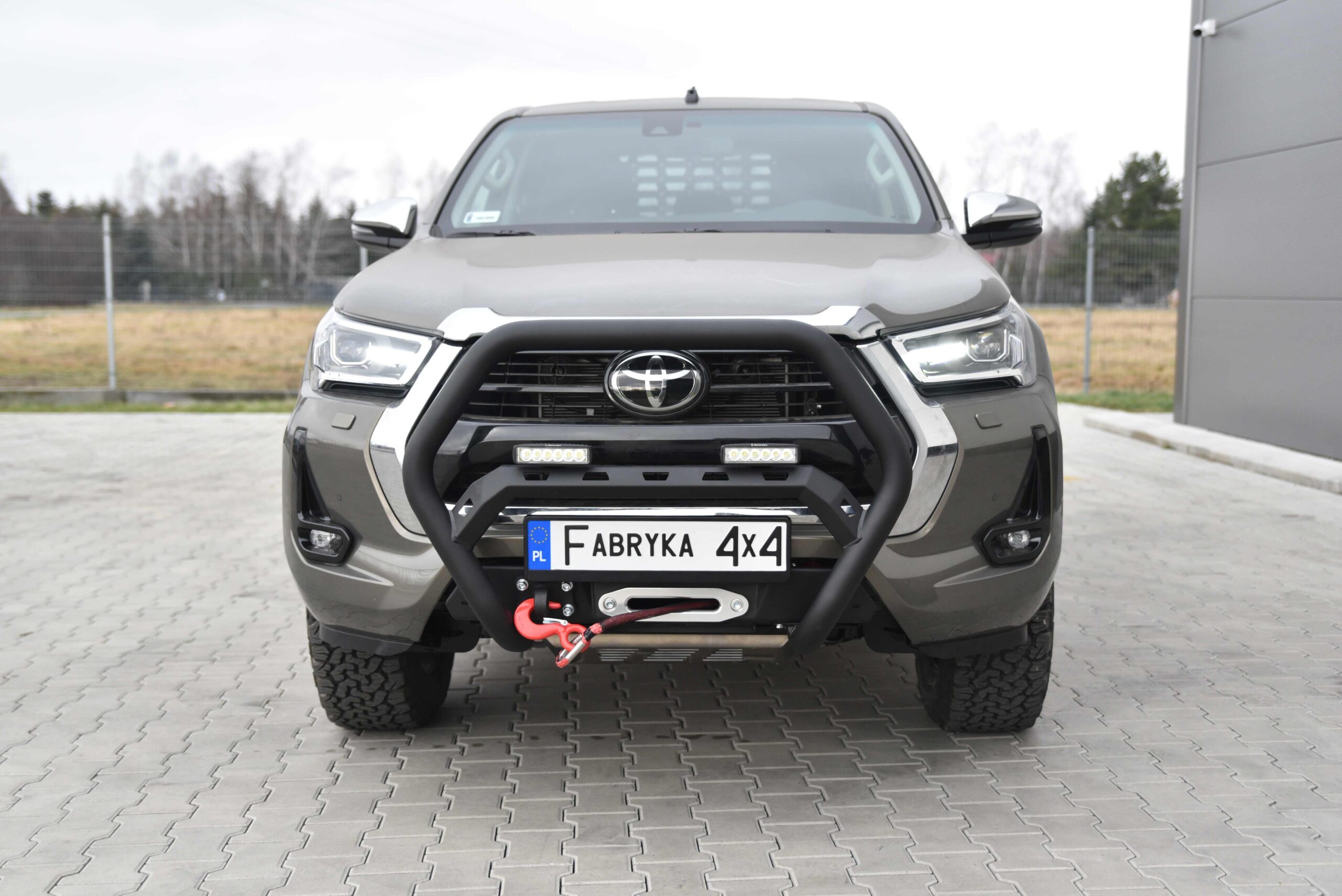 Kaitseraud esistangele Slim ZHX Toyota Hilux Revo 2020-2024 - Image 10