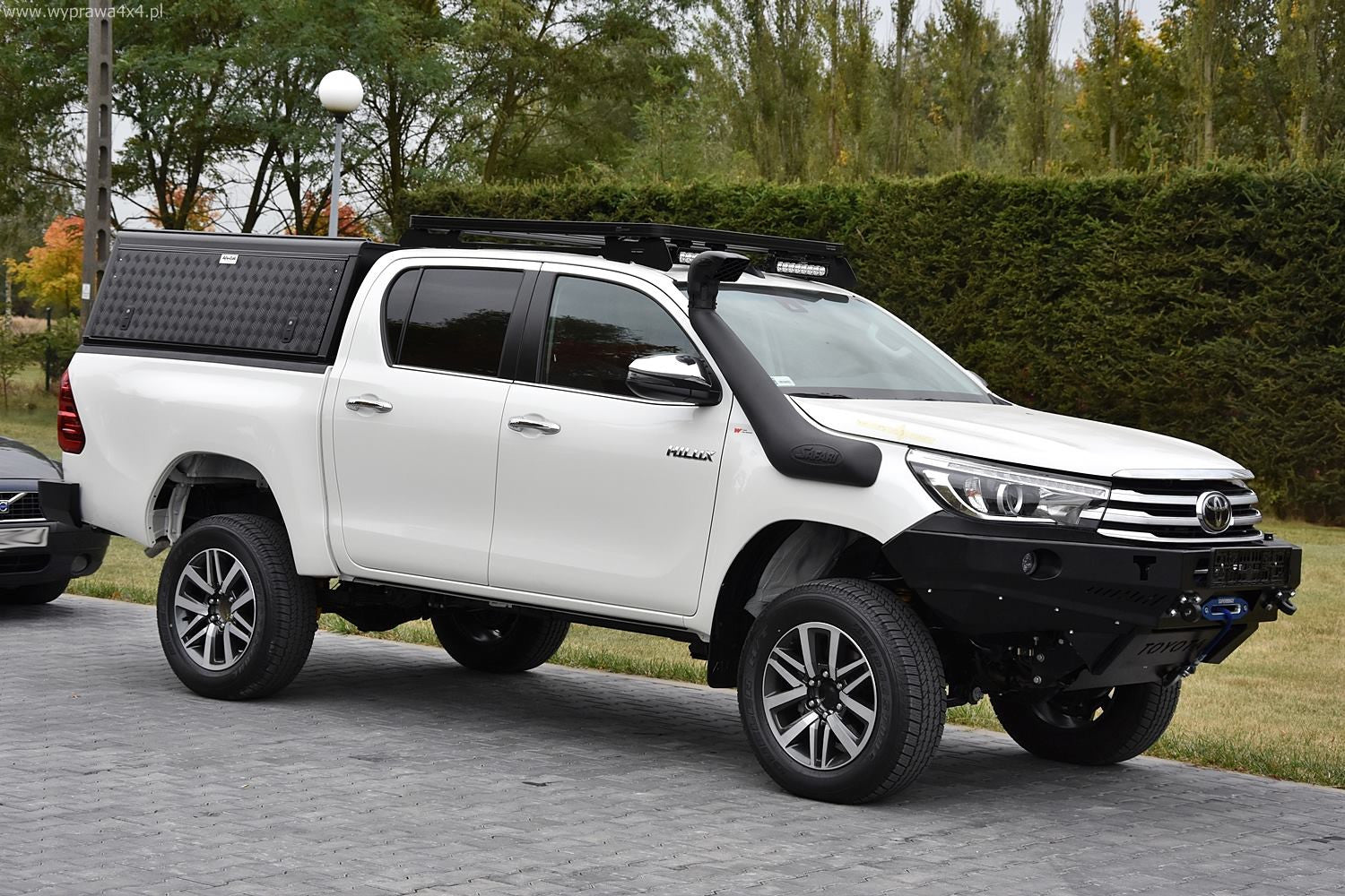 Esistange Toyota Hilux Revo 2016-19 - Image 3