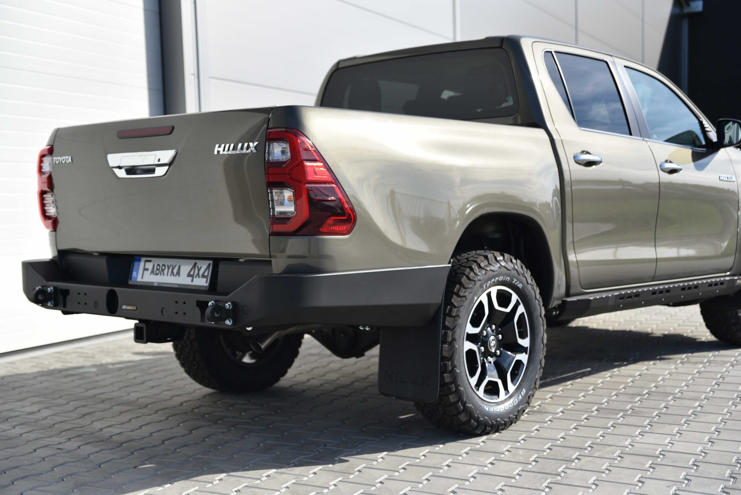 Pikk tagastange ilma tuledeta Toyota Hilux Revo 2020-2024 - Image 3