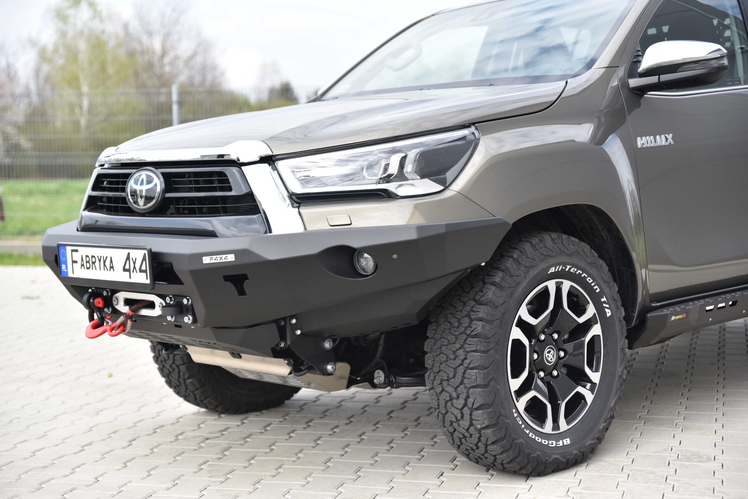 Esistange standardversioon Toyota Hilux Revo 2020-2024 - Image 5