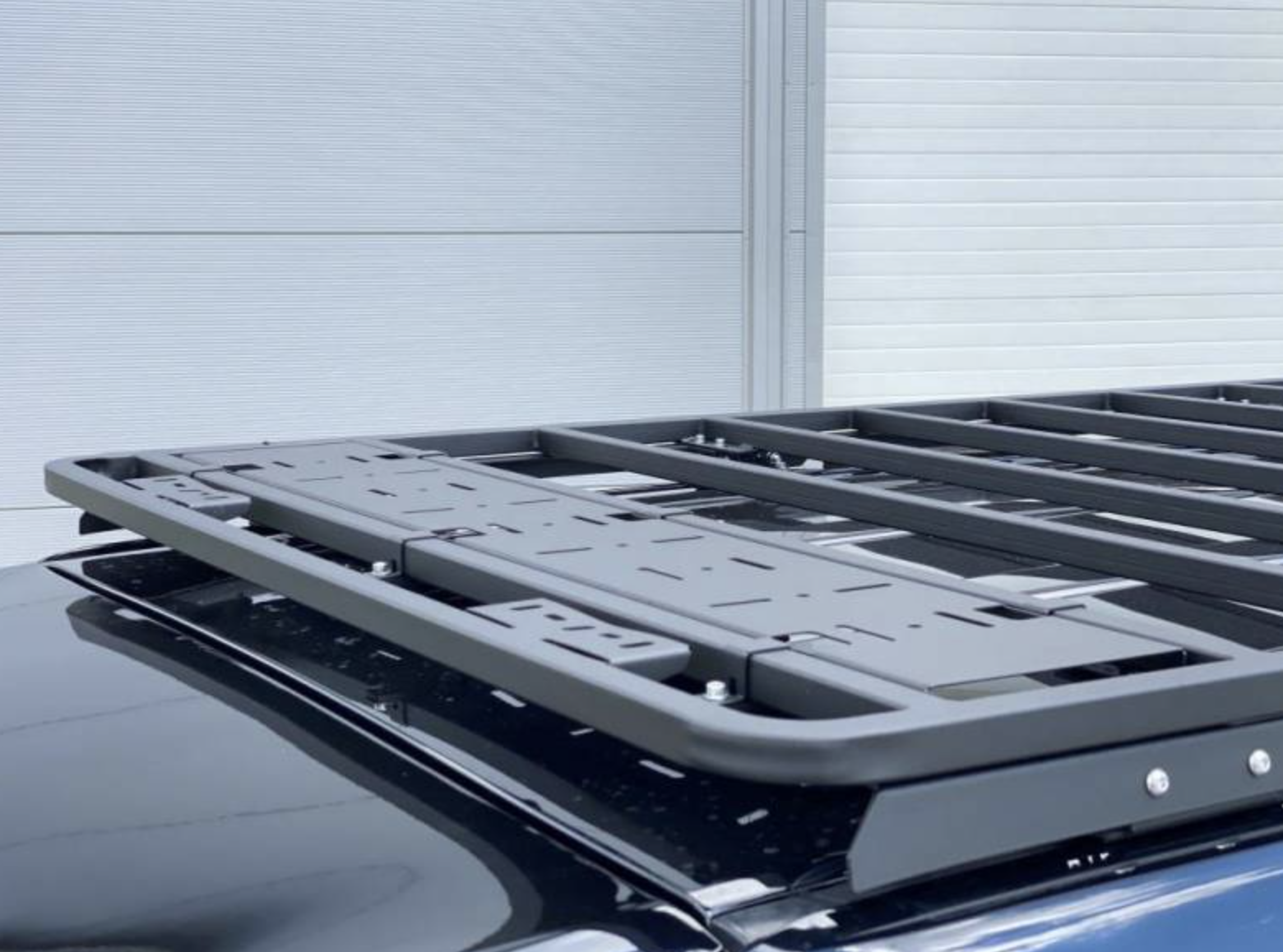 Alumiiniumpaneel terasest katuseraamile / katuseplatvormile Toyota LCJ150 2013-17