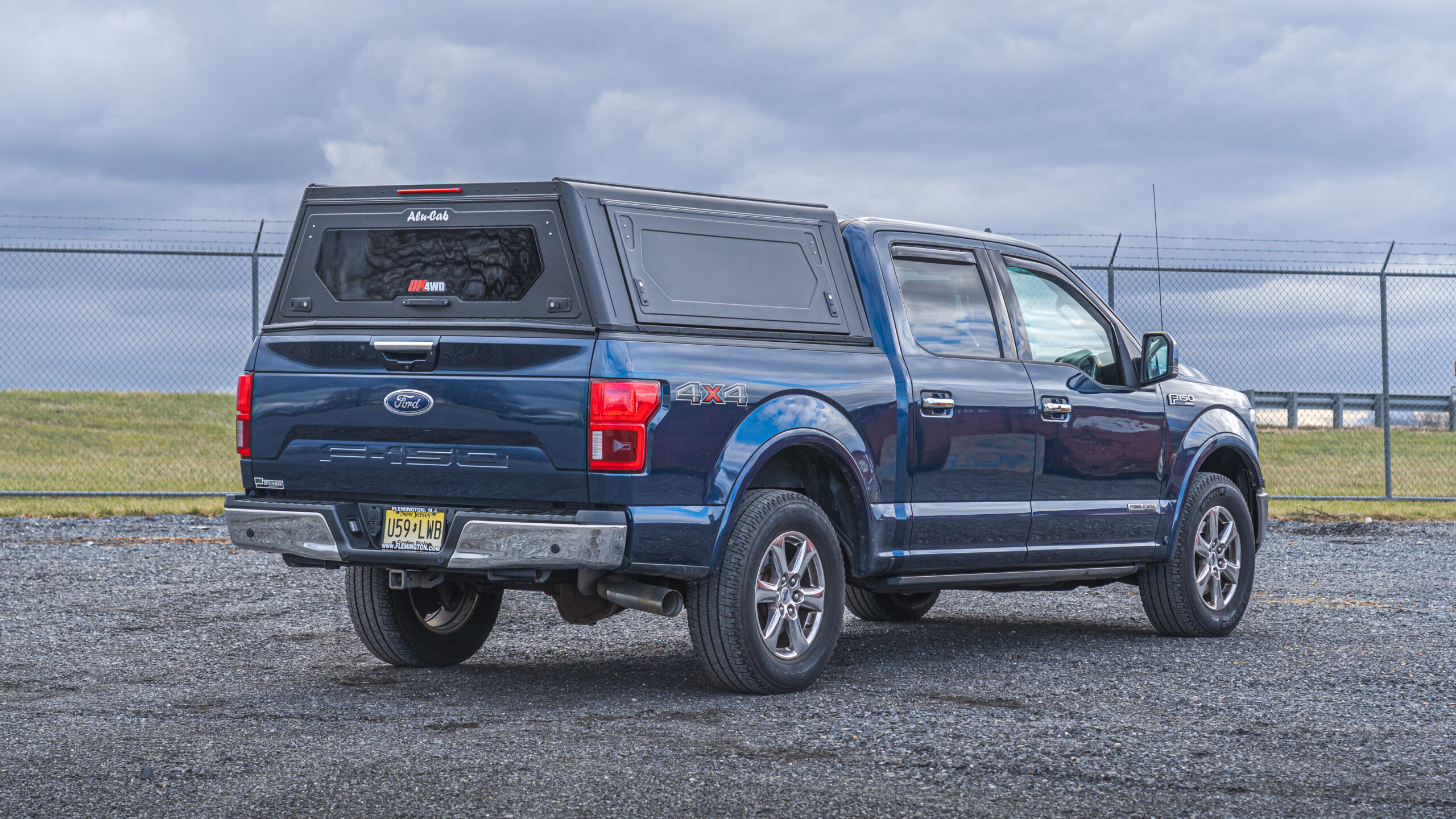 Kastikate Alu-Cab Contour -Ford F150 5.5 2015-2020